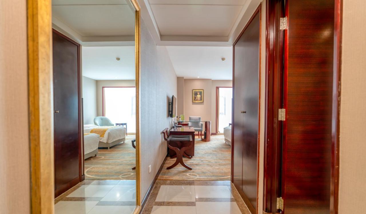 Yantai Meiya International ApartHotel  Bagian luar foto