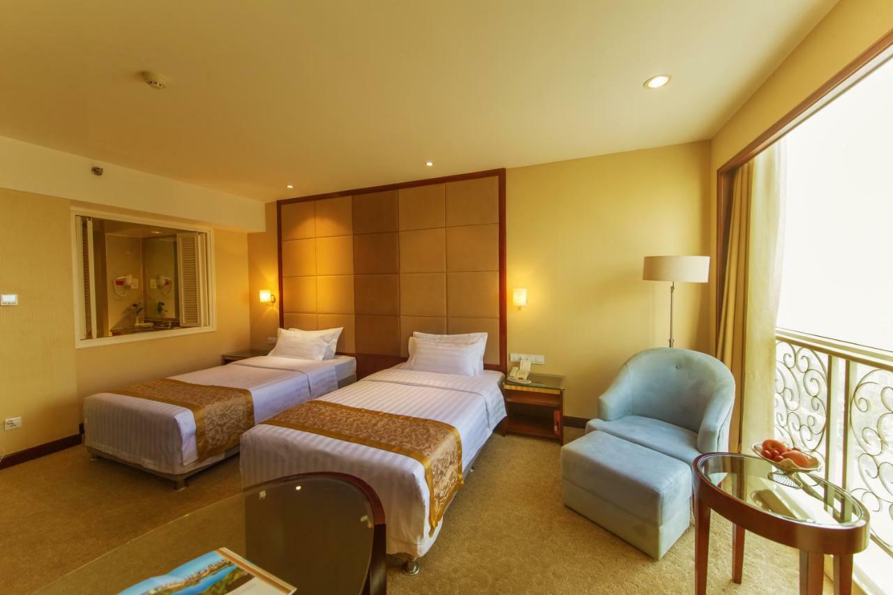 Yantai Meiya International ApartHotel  Bagian luar foto